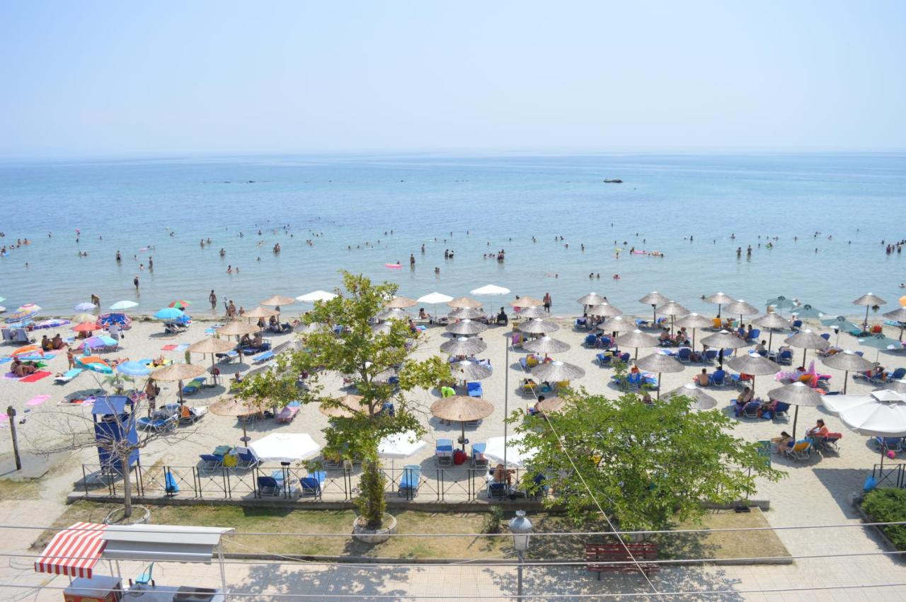 Iliana Hotel Paralia 외부 사진